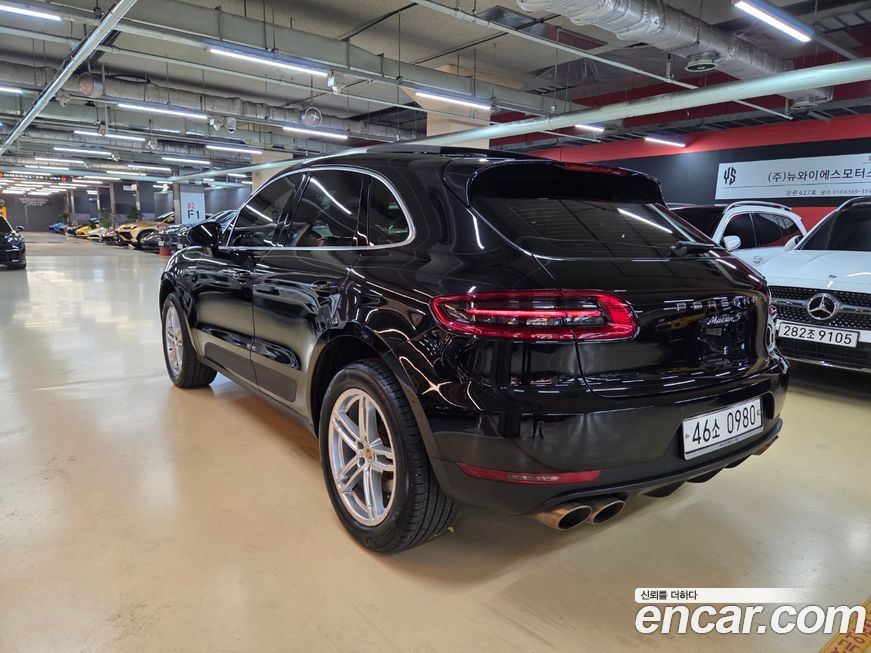 Porsche Macan 2017