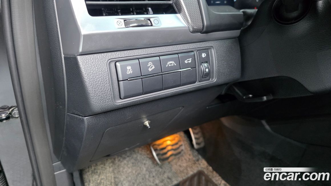 KG_Mobility_Ssangyong Rexton 2021