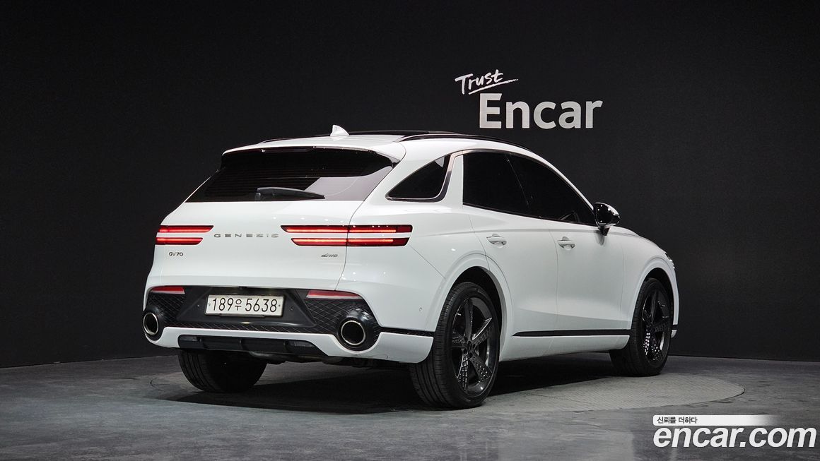 Genesis GV70 2021