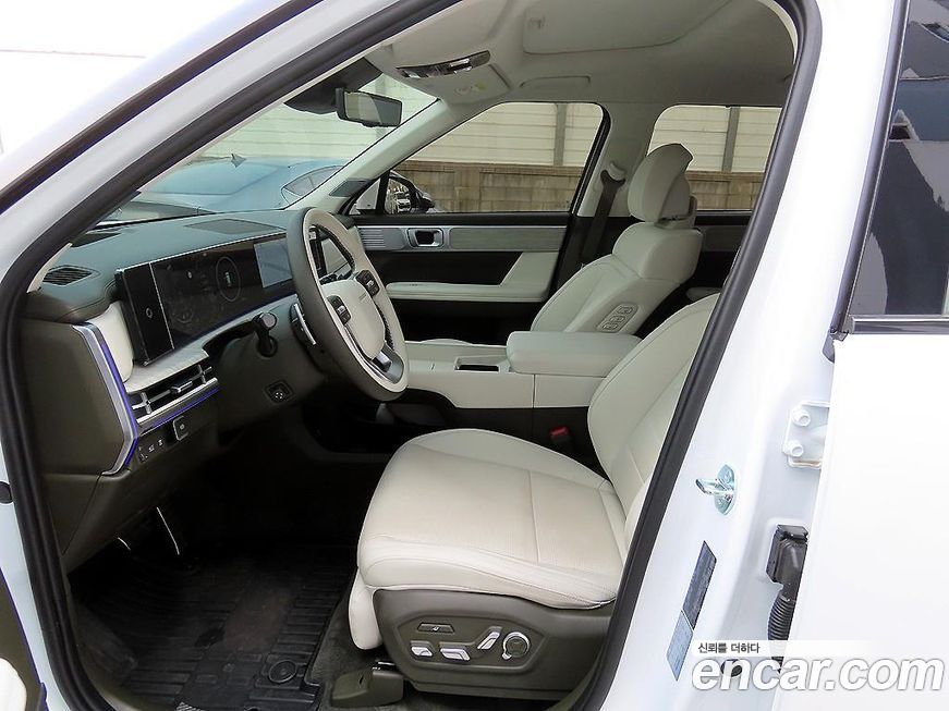 Hyundai Santafe 2025