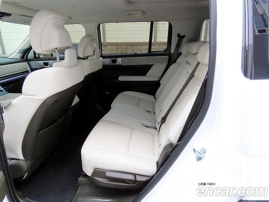 Hyundai Santafe 2025