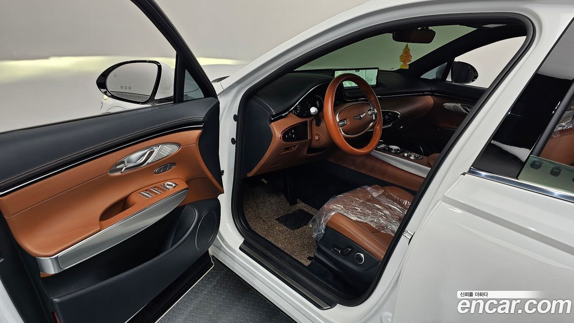 Genesis GV70 2024