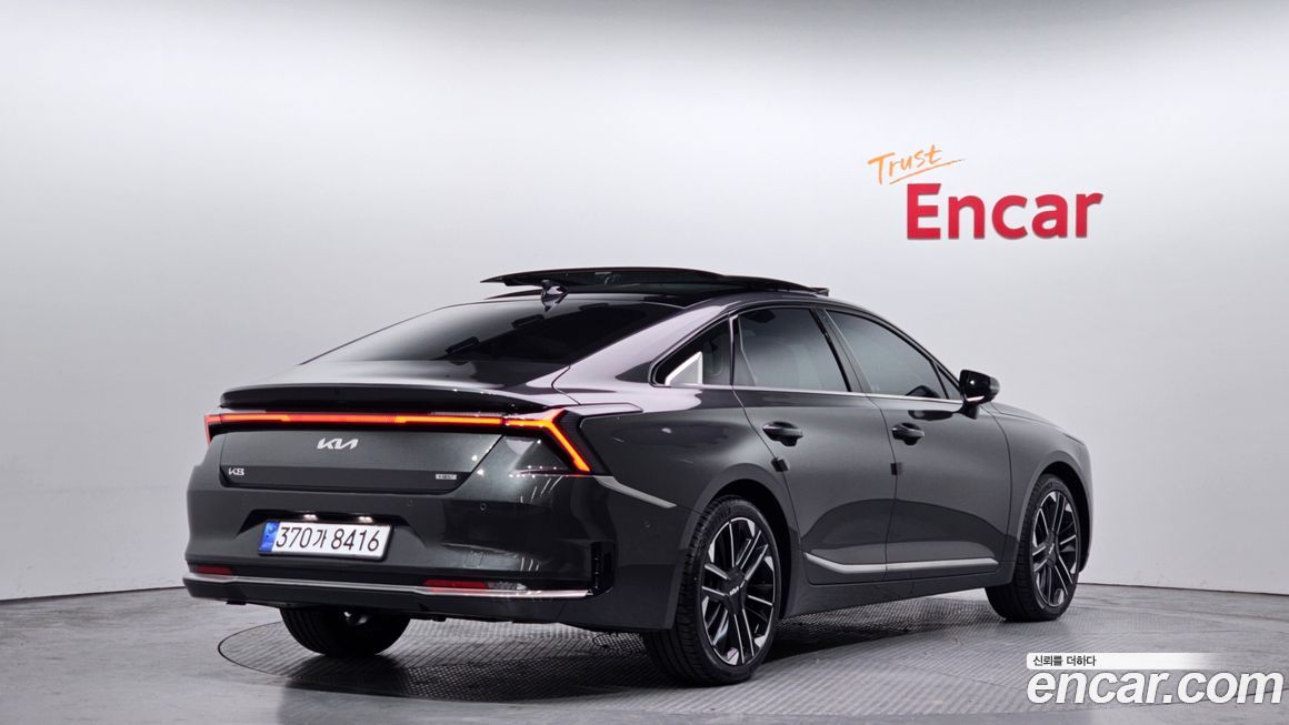 Kia K8 2025