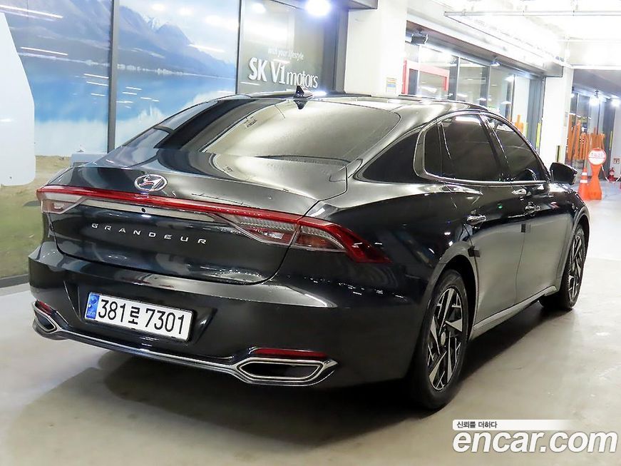 Hyundai Grandeur 2022