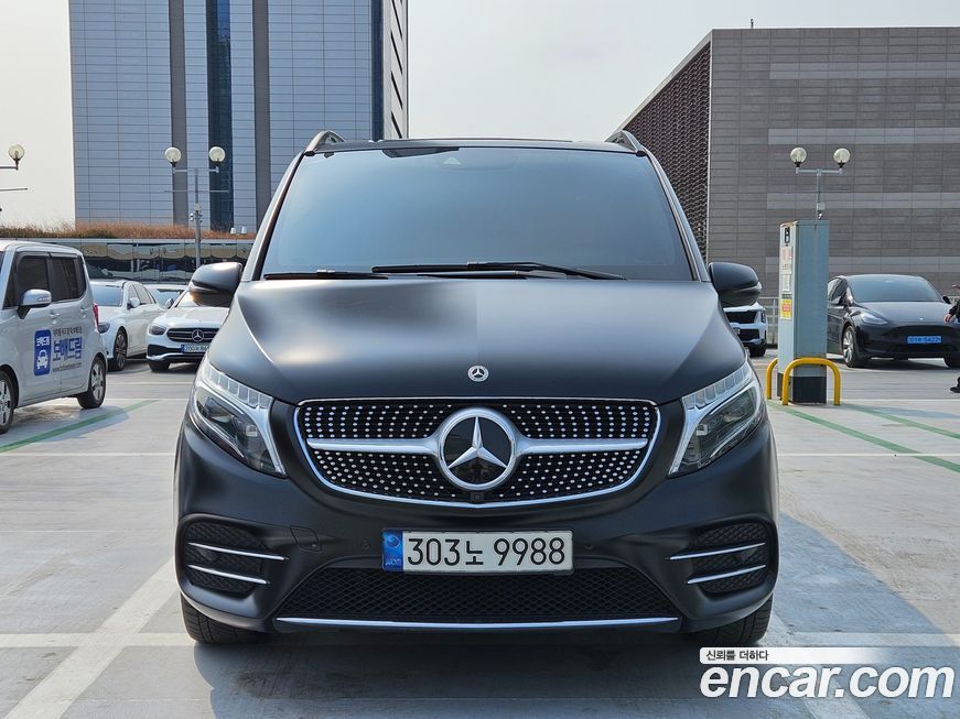Mercedes-Benz V-Class 2022