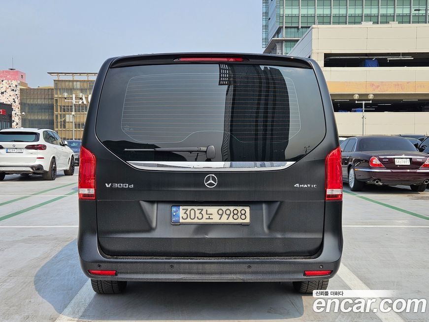 Mercedes-Benz V-Class 2022