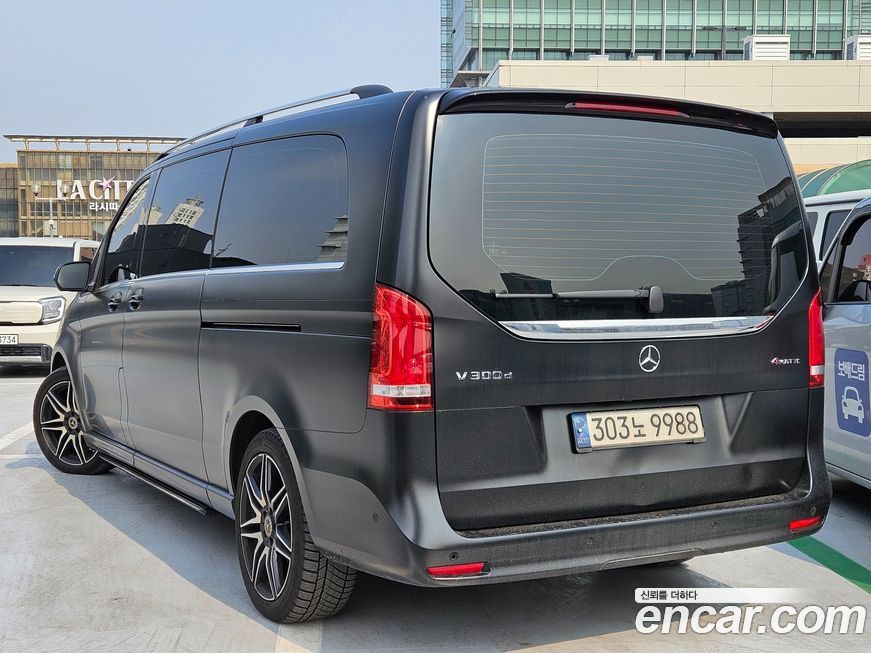 Mercedes-Benz V-Class 2022