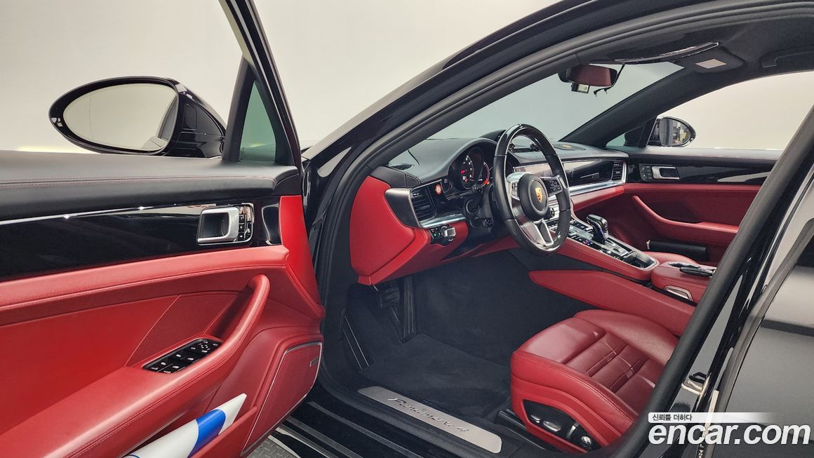 Porsche Panamera 2020