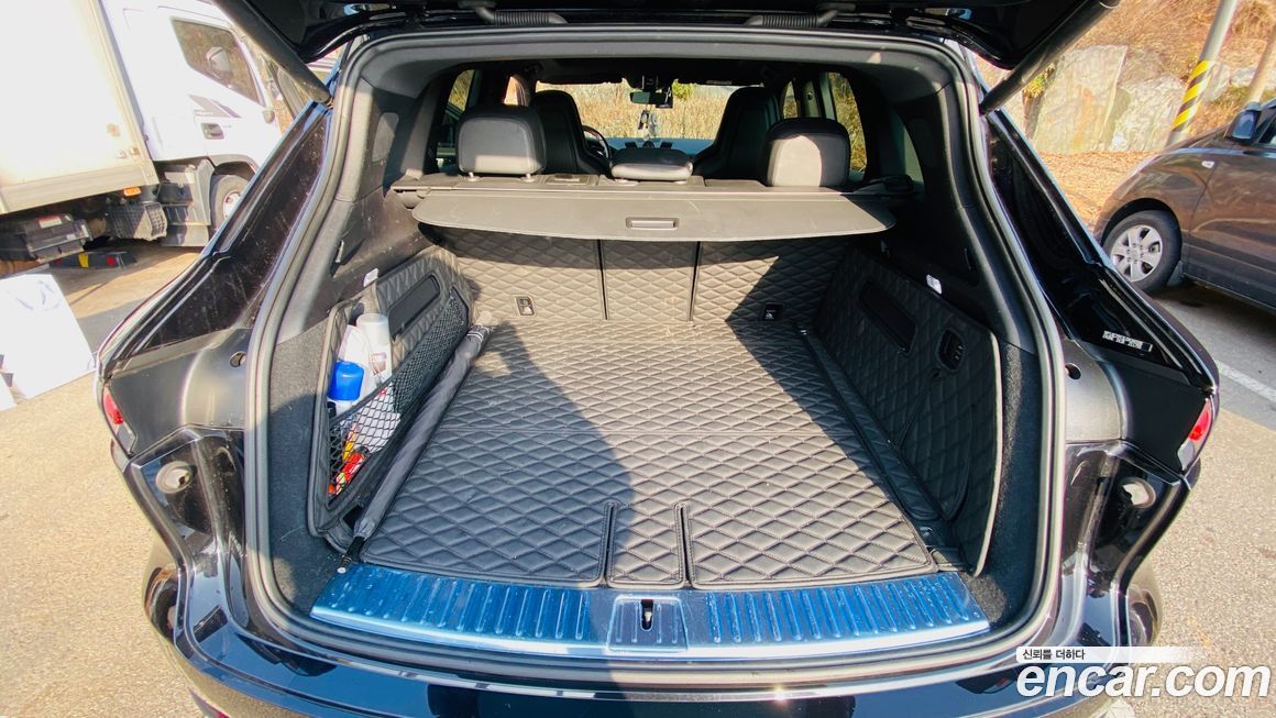 Porsche Cayenne 2020