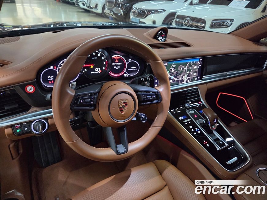 Porsche Panamera 2023