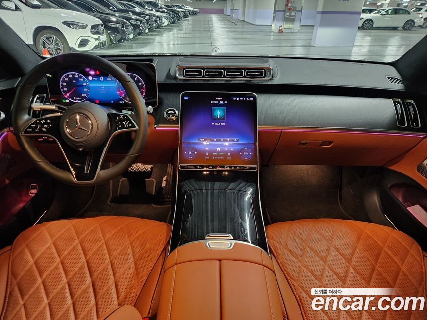 Mercedes-Benz S-Class 2025