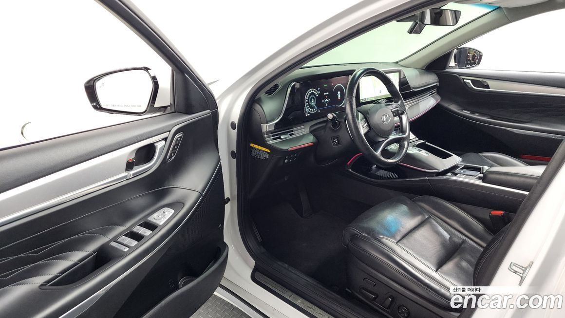 Hyundai Grandeur 2020