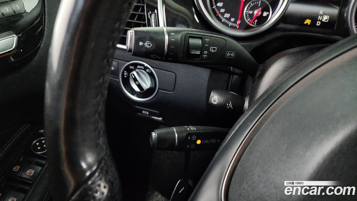 Mercedes-Benz GLE-Class 2016