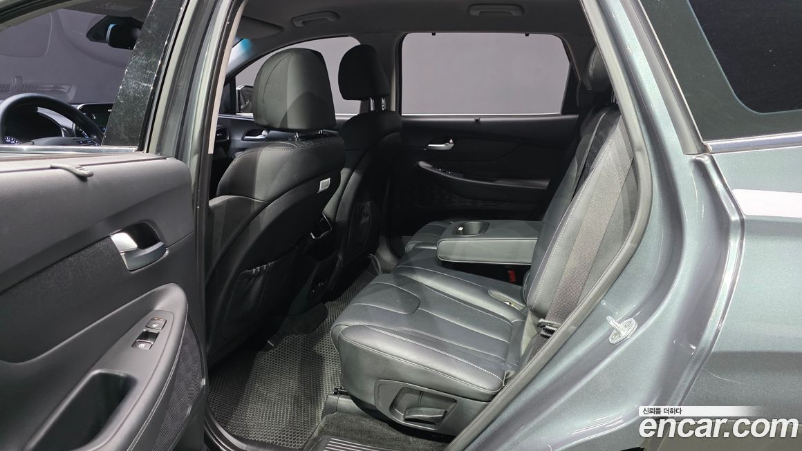 Hyundai Santafe 2020