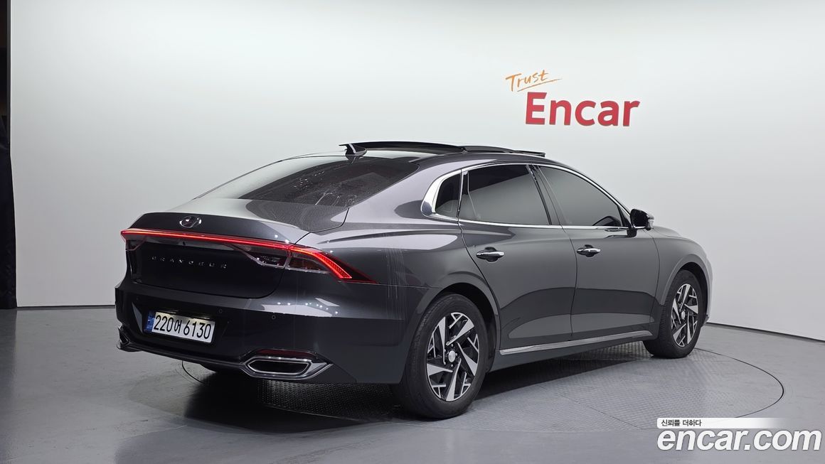 Hyundai Grandeur 2022
