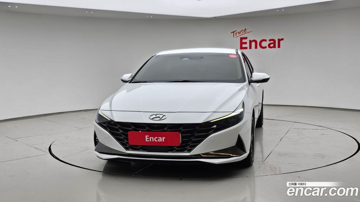 Hyundai AVANTE 2022
