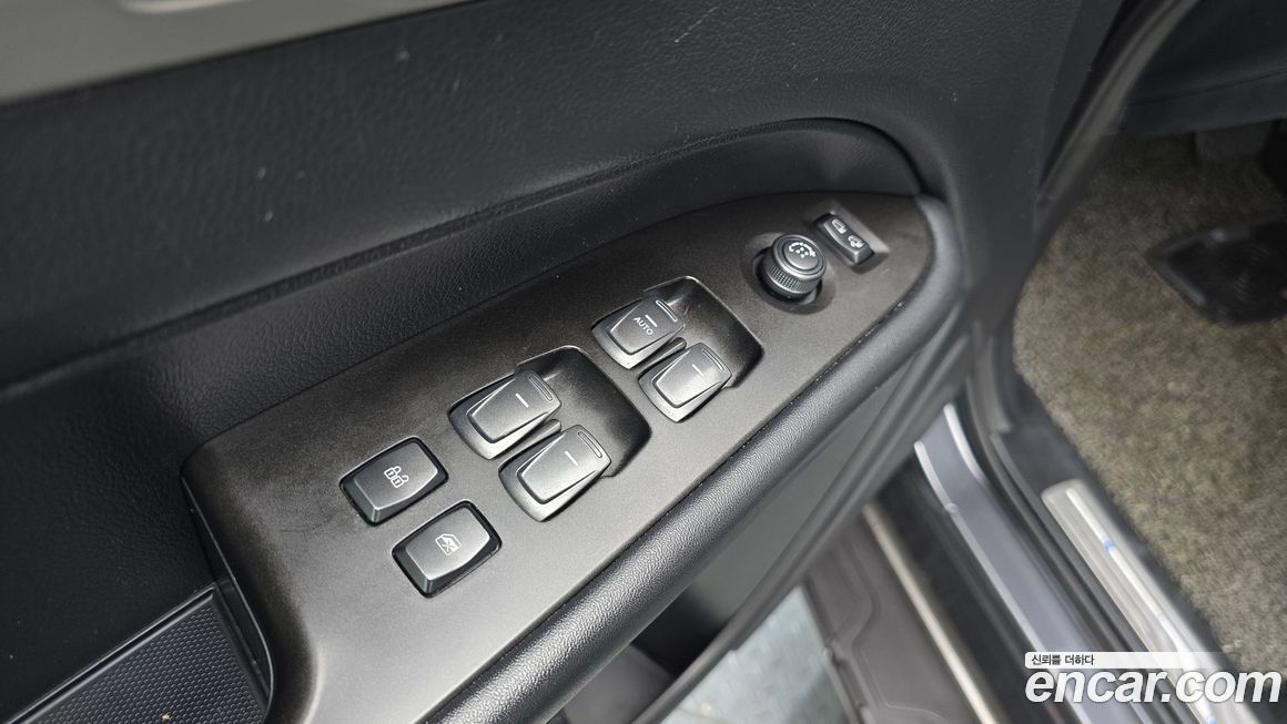 KG_Mobility_Ssangyong Rexton 2018