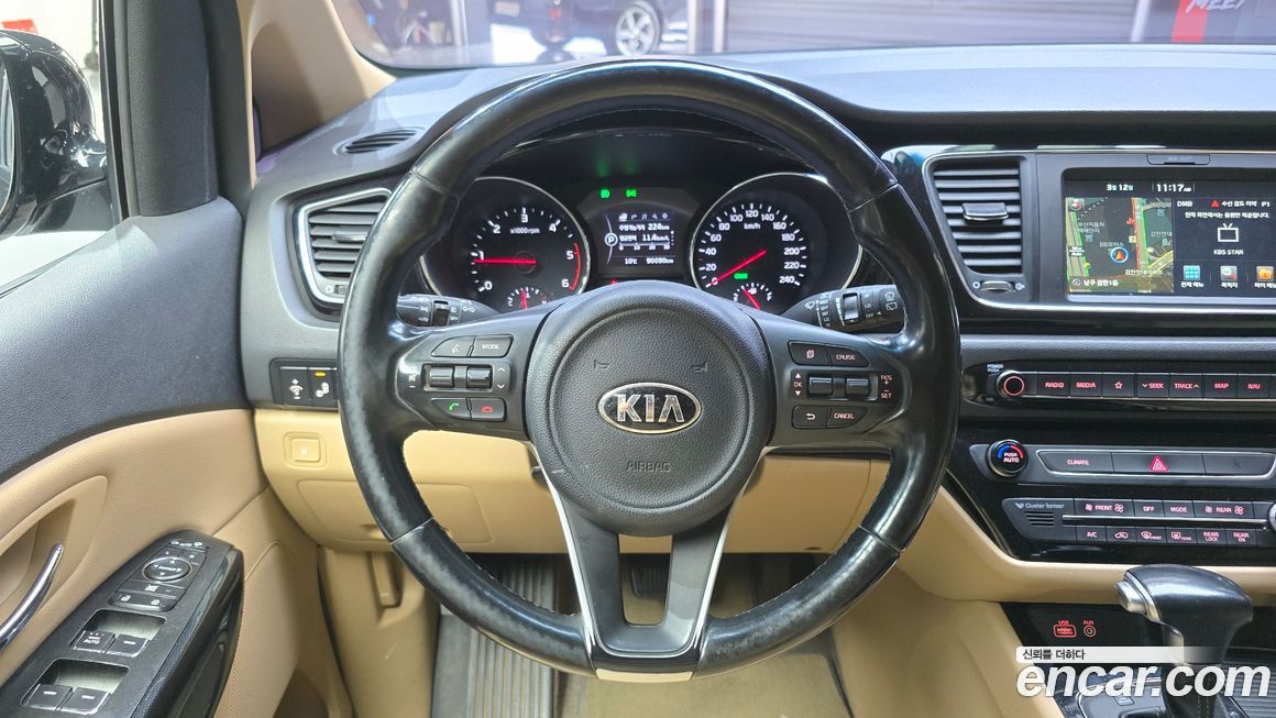 Kia Canival 2018