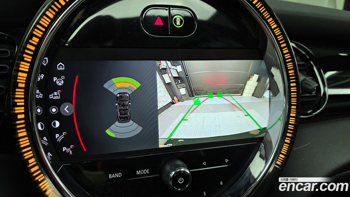 Mini Cooper Convertible 2024