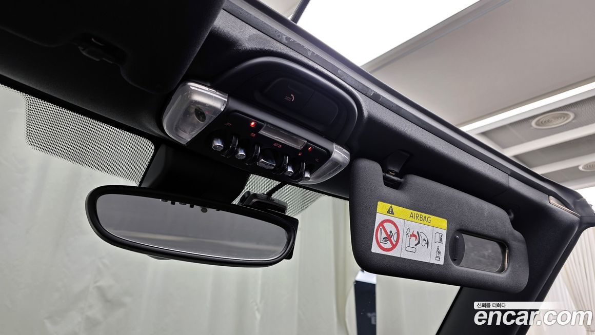 Mini Cooper Convertible 2024