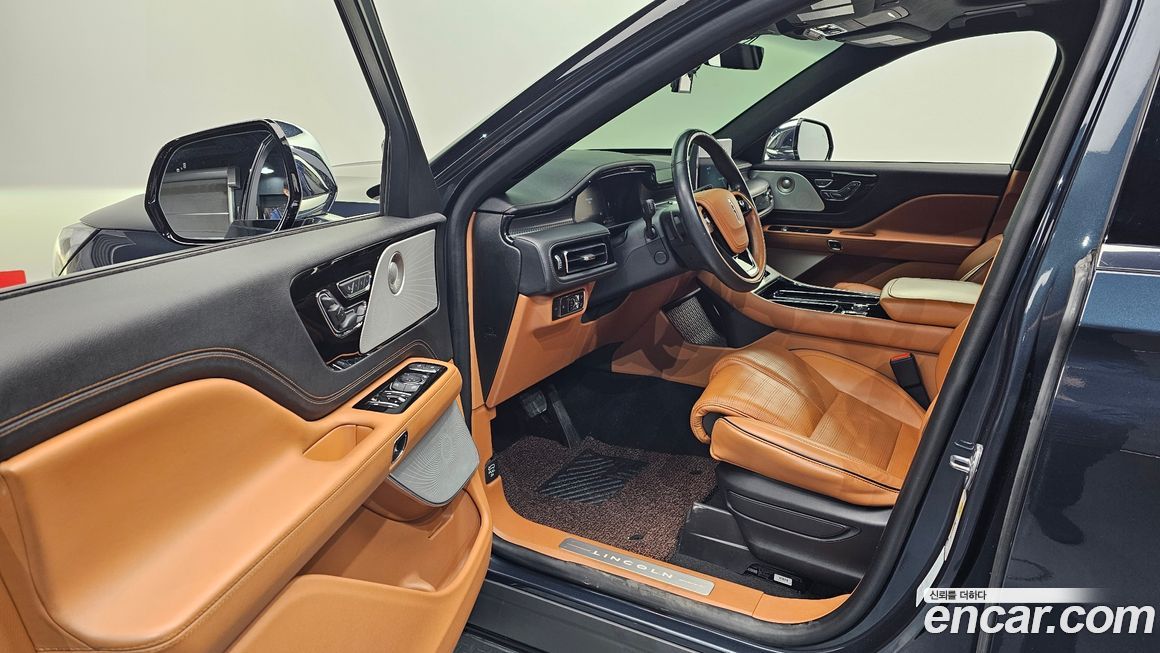 Lincoln Aviator 2021