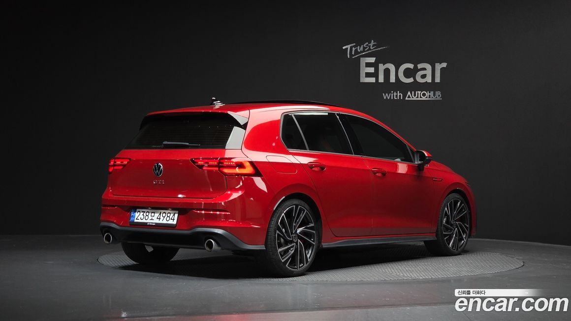 Volkswagen Golf 2024