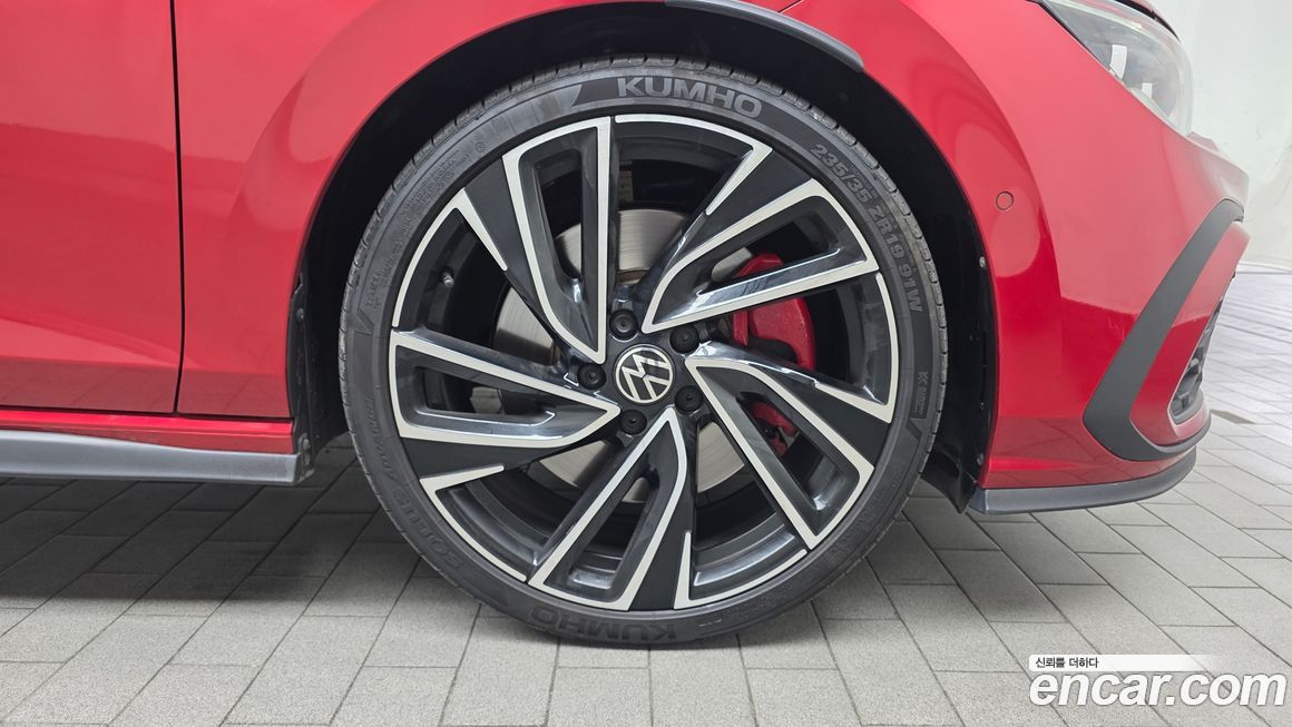 Volkswagen Golf 2024