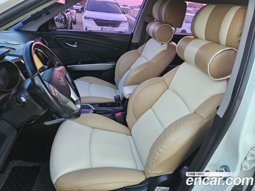 KG_Mobility_Ssangyong TIBOLI 2015