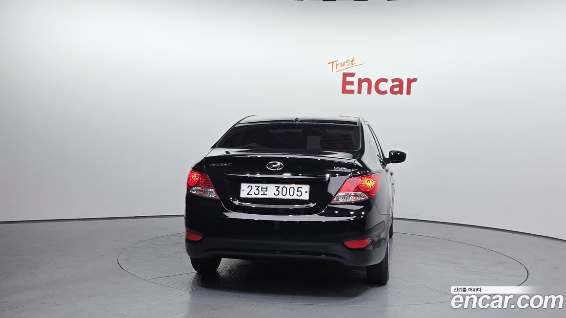 Hyundai Accent 2014