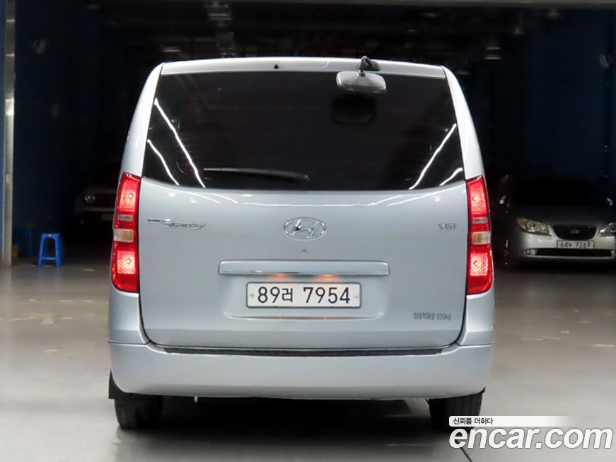Hyundai Starex 2016