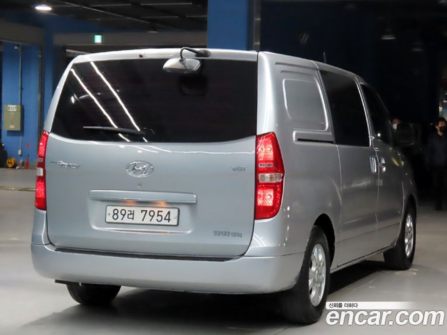 Hyundai Starex 2016