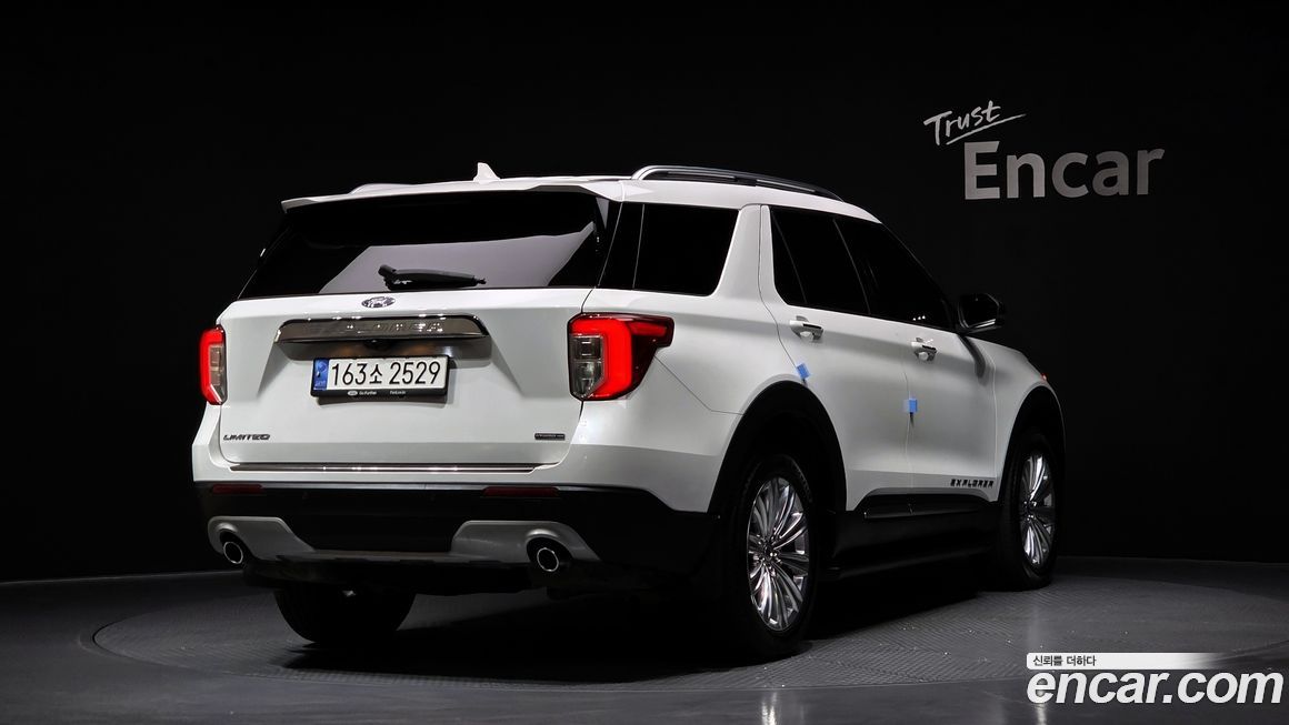 Ford Explorer 2022