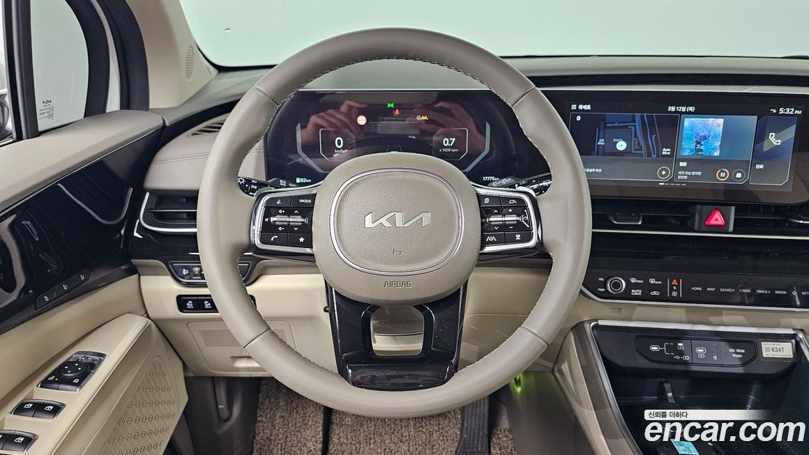 Kia Canival 2025