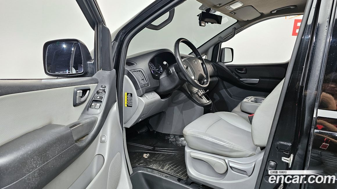 Hyundai Starex 2019