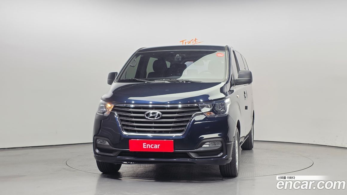 Hyundai Starex 2021