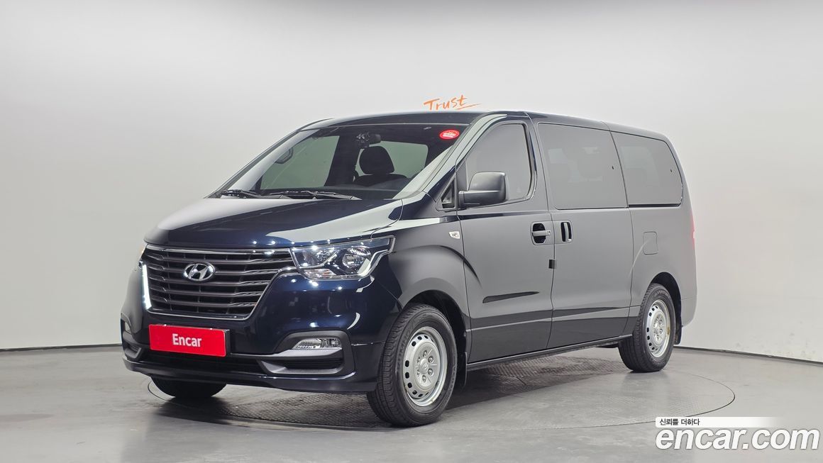 Hyundai Starex 2021