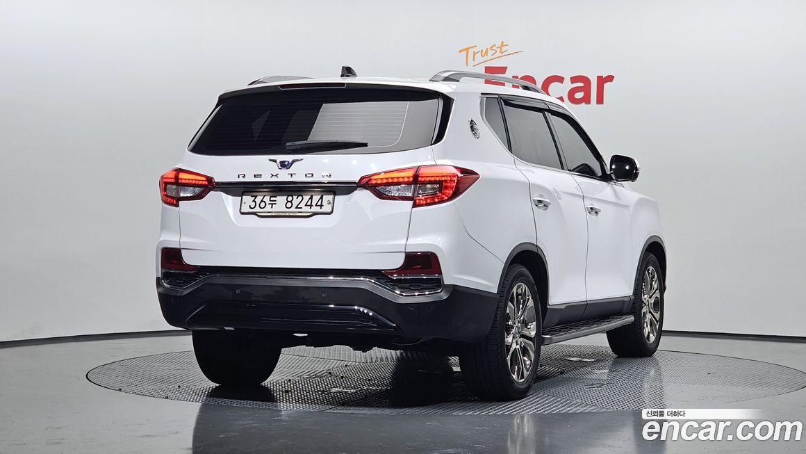 KG_Mobility_Ssangyong Rexton 2018