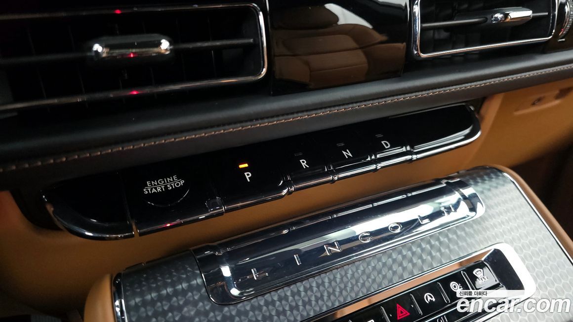 Lincoln Aviator 2025