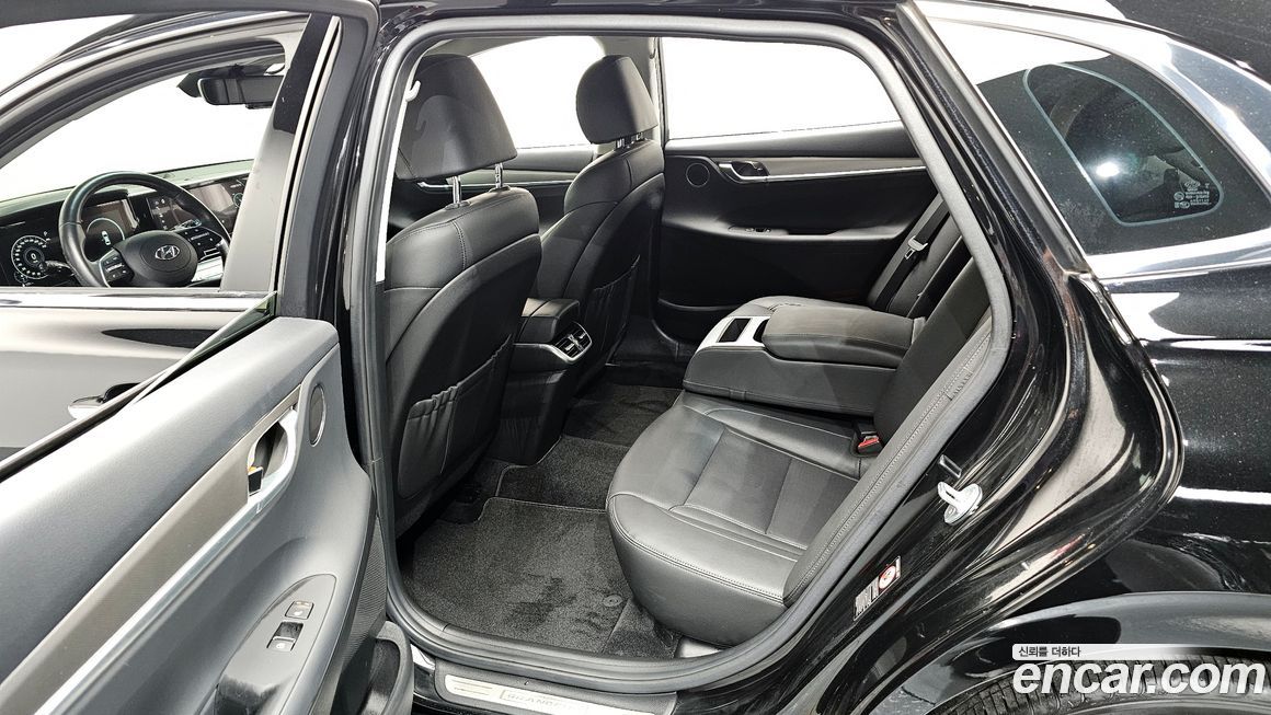 Hyundai Grandeur 2021