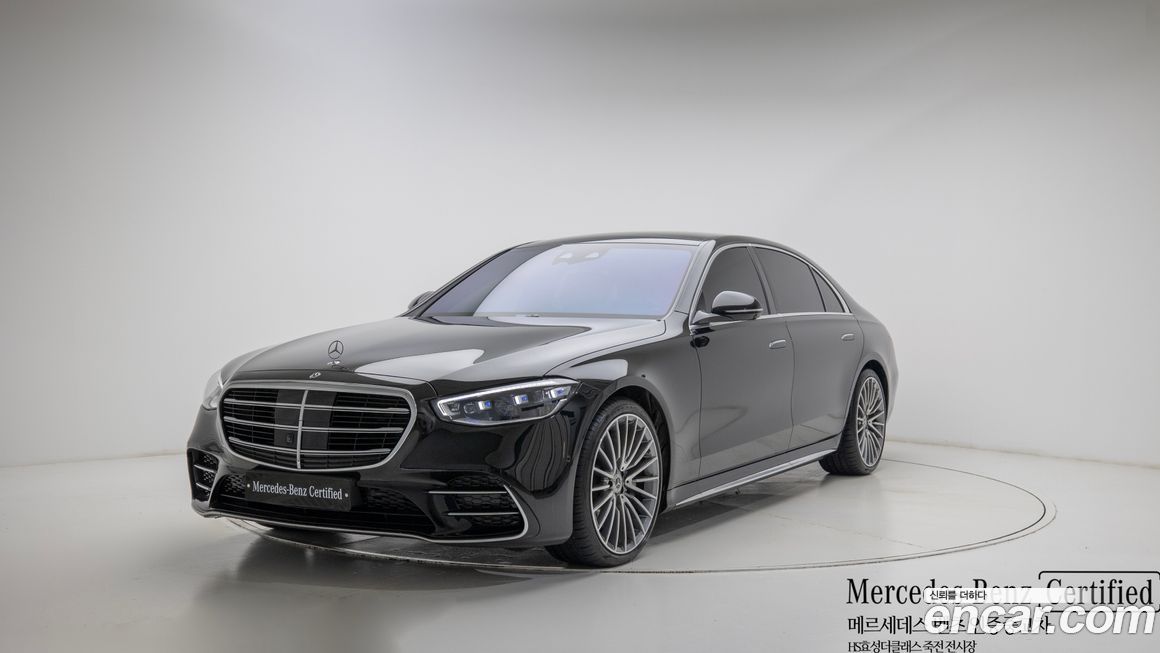 Mercedes-Benz S-Class 2025