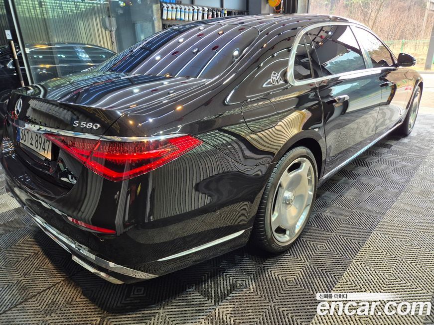 Mercedes-Benz S-Class 2022