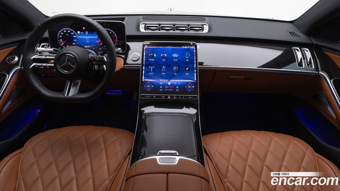 Mercedes-Benz S-Class 2025