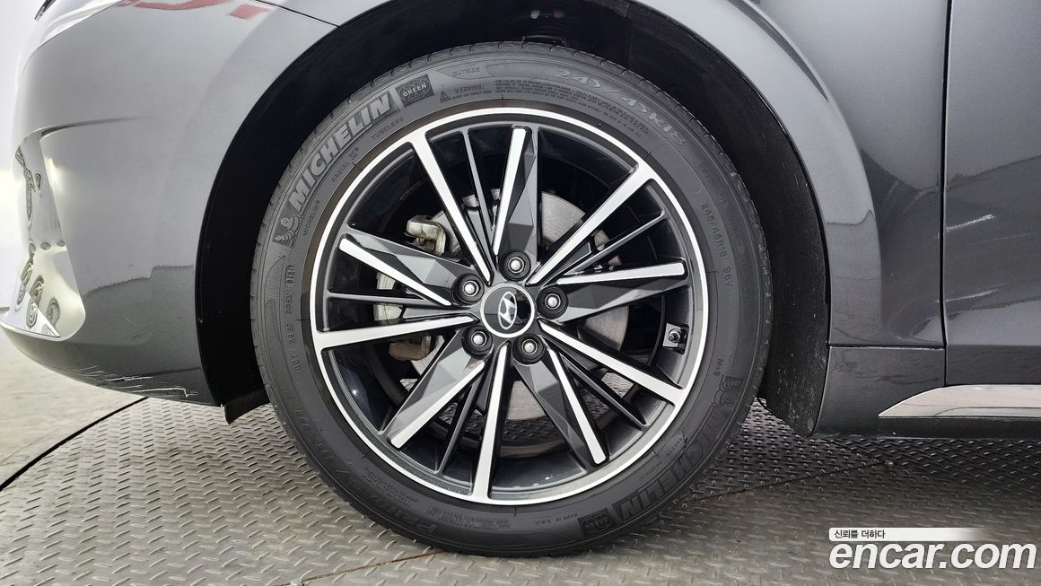 Hyundai Grandeur 2022