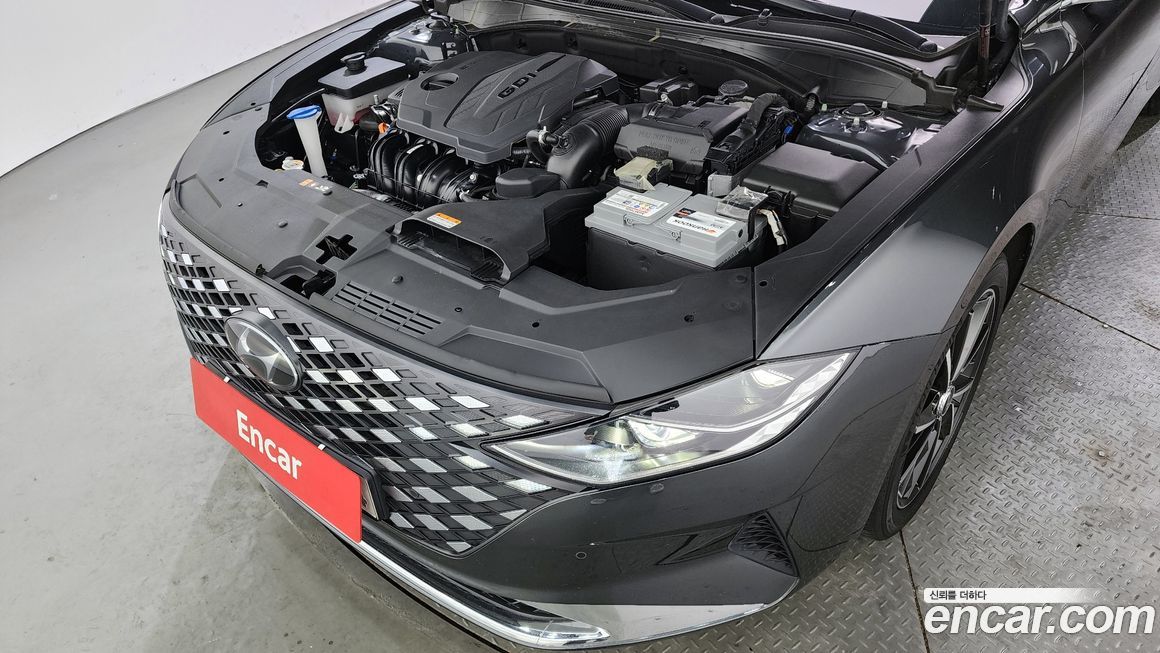 Hyundai Grandeur 2022