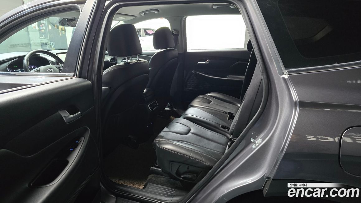 Hyundai Santafe 2022