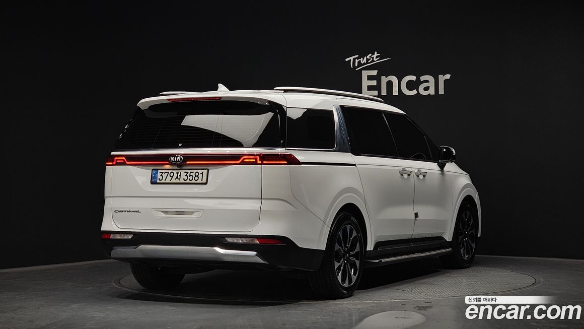 Kia Canival 2021