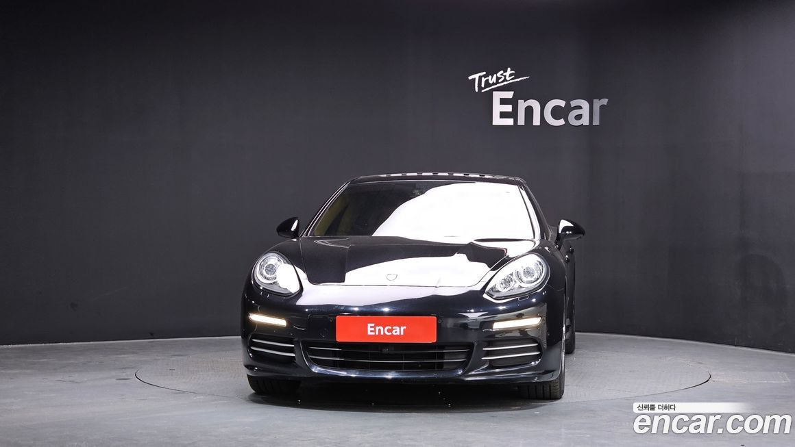 Porsche Panamera 2016