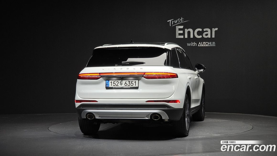 Lincoln Corsair 2021