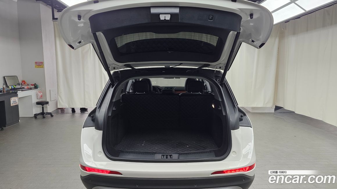 Lincoln Corsair 2021