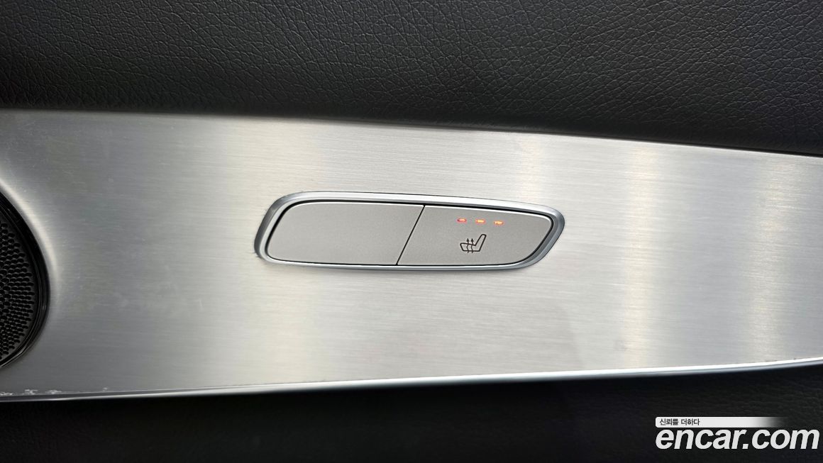 Mercedes-Benz GLC-Class 2019